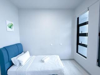 适合全家入住 Jesselton Quay高楼层日落景公寓 近Suria & Gaya街 Perfect for Families High-Floor Sunset Condo at Jesselton Quay Near Suria and Gaya Street - Kota Kinabalu - 4