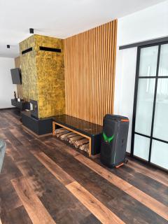 Julien House - Prisaca Dornei - 8