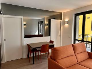 Navigli relax with private balcony and parking - Milan - 2