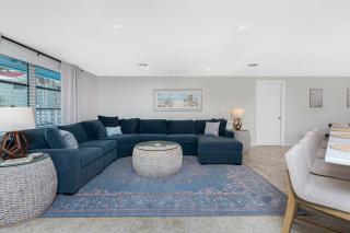 PRIME Location! 60 Steps to PRIVATE BEACH ! Manasota Key!! - Englewood - 8