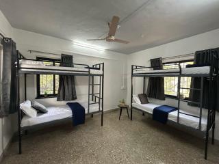 Tripvana Backpacker Hostel - 7
