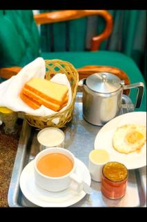 Golden One Hotel - Lahore - 9