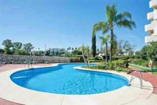 Apartamento en Guadalmina con vistas al golf - Marbella - 8