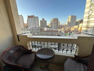 Downtown Alexandria Apartment - 3