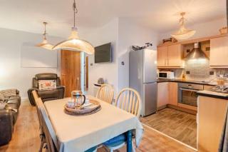 Harbour Sound Apartment, Ballycastle, Causeway Coast - Ballycastle - 6