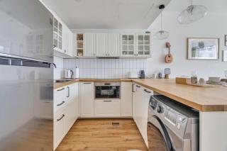 GuestReady - Modern urban retreat in JLT - 3