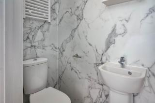 The Luxury Lodge - Goole - 7