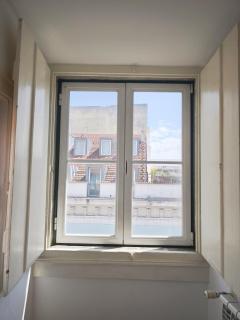 Bedrooms in Lisbon's Bairro Alto in Shared Accommodation - 3