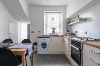 Ness Heights, Spacious City Centre Townhouse - Inverness - 6