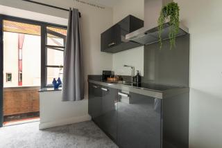 New Apart-hotel Near 013 Poppodium With Fast Wifi - 8