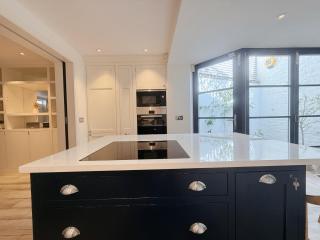Stylish 3-Bedroom Terrace House Near Earls Court - Londra - 1
