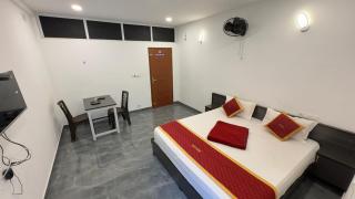 Crescent Residency - Padinjarathara - 7