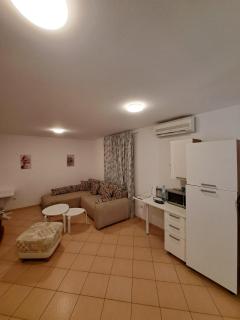 Apartment Solis 8 - Stara Novalja - 1