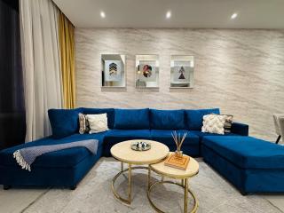 Peaceful 2 Bed Oasis Suite in JVC - 9