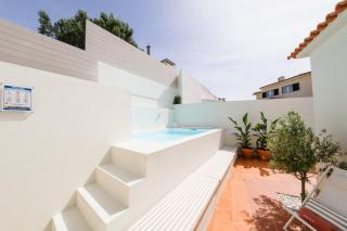 Zu s House Private pool near the Beach - Parede - 9