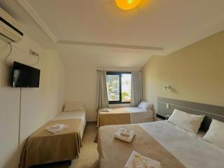Hotel Toulon - Villa Carlos Paz - 1