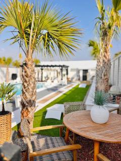Luxury Pool oasis 2 houses 6 BR 5 BA close to 30A kids paradise - 4