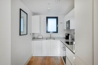 Blueground Aldgate near train Liverpool St LON-516 - 5