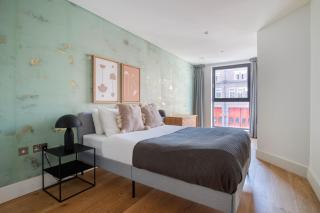 Blueground Aldgate near train Liverpool St LON-516 - 2