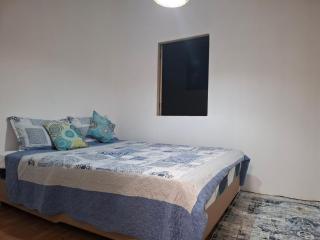 The Grove Guesthouse - Patong Beach - 5