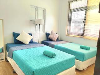 The Grove Guesthouse - Patong Beach - 4