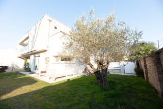 GuestHost- Exclusive Villa with Private Garden & Spa - Padua - 9