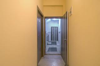 Collection O Bricks Inn Hazra Road Near Birla Mandir - Ballygunge - 6