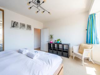 Pass the Keys Cozy 4-Bed with Garden in Trendy Stoke Newington - Londra - 3