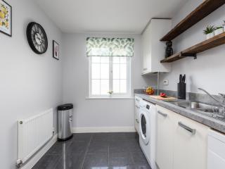 Elegant 3 Bed House For 5- City Central-Free Parking - Kent - 7
