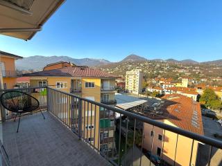 Attico Vista Lago, Relax & Wi-fi - Intra - 6