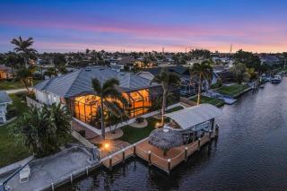 Heated Pool & Spa, Gulf Access, Dock and Tiki Hut - Coastal Escape - Roelens Vacations - Cape Coral - 3