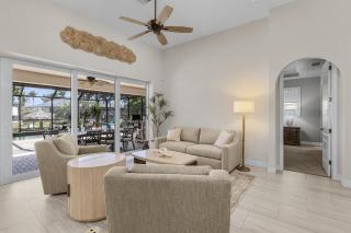 Heated Pool & Spa, Gulf Access, Dock and Tiki Hut - Coastal Escape - Roelens Vacations - Cape Coral - 1