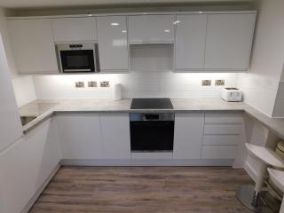 Flat 1, 1 Hampton Lane - Bristol - 8