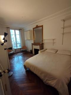 Chambre spacieuse - Trocadéro - París - 7