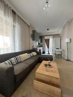 POSEIDON'S APARTMENT IN PERAIA - SUPERIOR BY THE SEA - 4