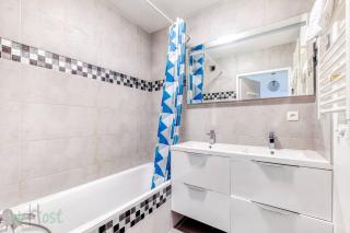 Perollier bedroom apartment with balcony and pool - Écully - 8