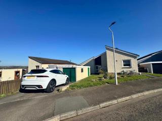 Spacious 3 Bedroom Cottage in Denholm with garden and driveway - Denholm - 9