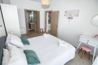 Quattro Beachfront Sea View Ap 34 - Larnaca - 7