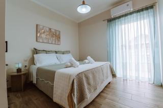 Esperides Luxury Suites 2 - Kalamitsi - 6