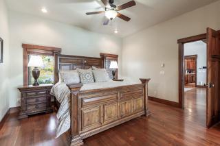 Luxurious Sandy Beach Lodge Waterfront Escape on Island Park Reservoir Perfect for Large Groups - 6