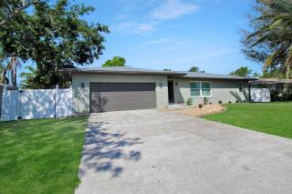Spacious pool home game room putting green close to beach - Sunstoppable - Bradenton - 5