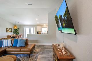 Cozy 3BR home in Englewood 15 min to beach Sea Oats - Englewood - 3