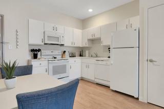 Simplicity At The Rim 1107 I Spacious 1 Bed 1 Bth - San Antonio - 1