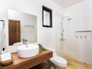 Private Beach Luxury Villa - 6