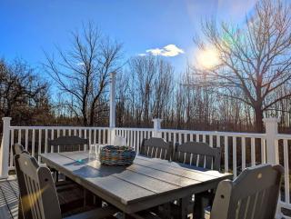 Beach Vibes Acadia Cottage Fire pit Family Acadia sleeps 8 - Sullivan - 3