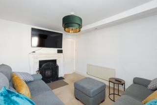 Charming 3BD Home in Town Centre - Appleby - 0