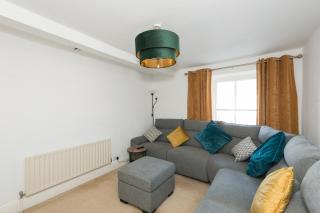 Charming 3BD Home in Town Centre - Appleby - 4