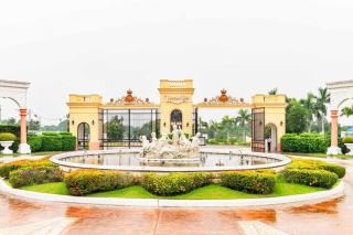 Luxury house next to Ayala Alabang and Fernbrooks - Manila - 5