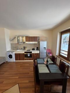 Mimsi Apartment - Pamporowo - 6