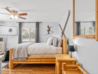 Carriage House Condominiums by All Seasons Resort Lodging - Park City - 3